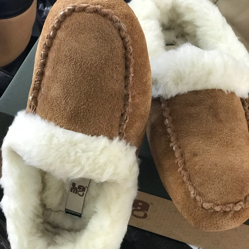 Women's Lamo Aussie Moccasin Slipper